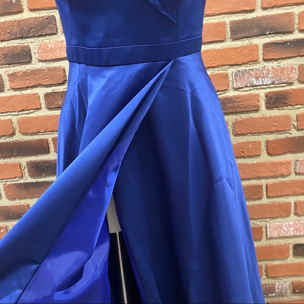 Women's Xscape Off Shoulder Blue Formal Dress Sz 6 Long Royal Blue Gown - Picture 10 of 13